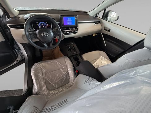 New 2026 Toyota Corolla Cross L image 10