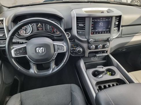 Used 2020 RAM 1500 Big Horn AWD/4WD image 30