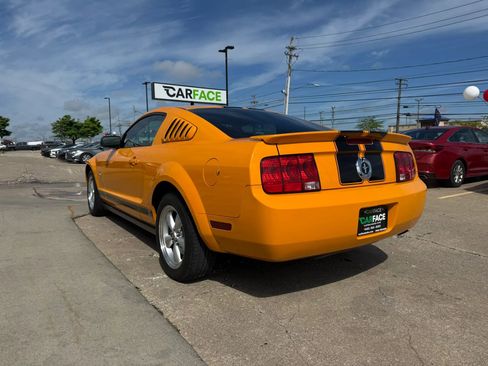 Used 2008 Ford Mustang Coupe RWD image 9