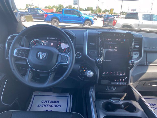 Used 2023 RAM 1500 Laramie AWD/4WD image 14