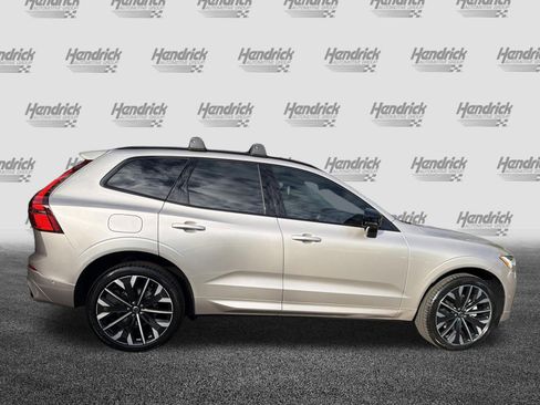 New 2026 Volvo XC60 B5 Ultra w/ Protection Package Premier AWD/4WD image 5