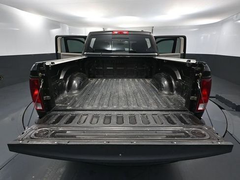 Used 2011 RAM 1500 Big Horn image 37
