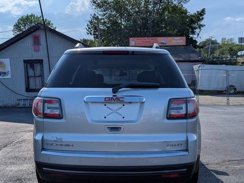 Used 2015 GMC Acadia SLT AWD/4WD image 6
