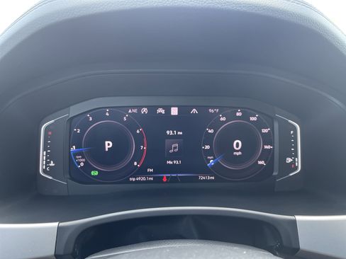 Used 2020 Volkswagen Atlas Cross Sport SEL image 20