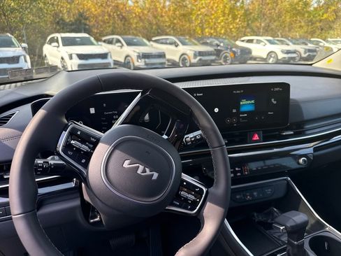 New 2026 Kia Carnival SX Prestige image 13