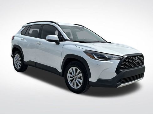 Used 2022 Toyota Corolla Cross LE FWD image 9