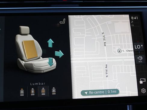 Used 2025 Land Rover Range Rover SE image 34