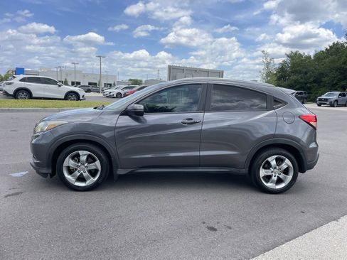 Used 2016 Honda HR-V EX-L image 3