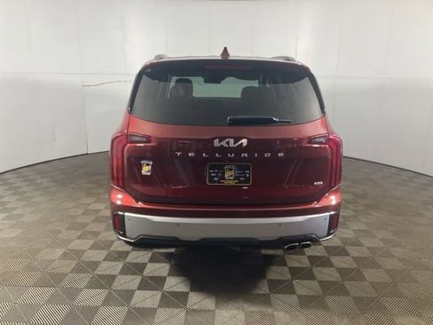 Used 2023 Kia Telluride S image 4