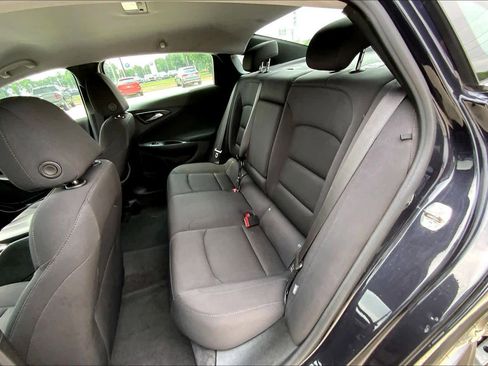Used 2023 Chevrolet Malibu LT FWD image 20