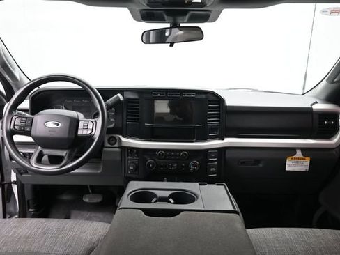 Used 2024 Ford F250 XLT w/ FX4 Off-Road Package AWD/4WD image 16
