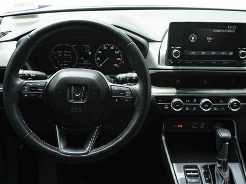 Used 2023 Honda CR-V Sport image 19