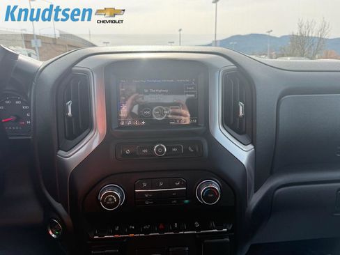 Used 2026 Chevrolet Silverado 2500 Custom w/ Custom Value Package AWD/4WD image 24