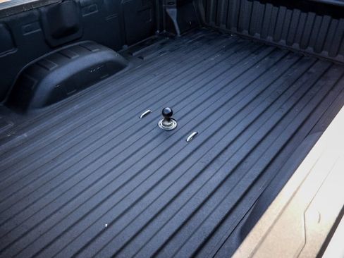 Used 2023 Chevrolet Silverado 2500 W/T w/ WT Convenience Package RWD image 11