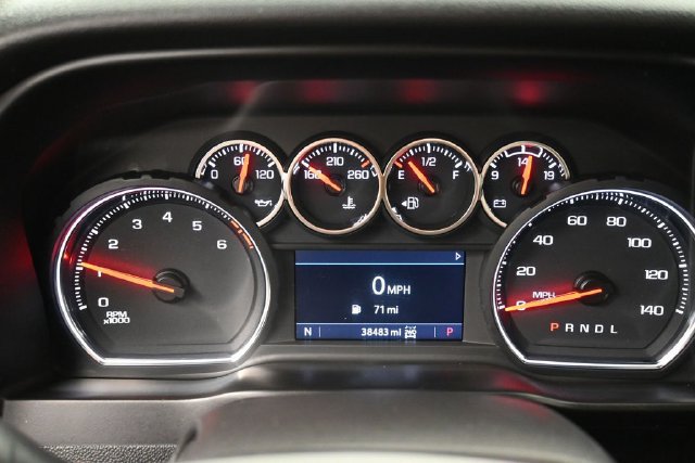 Used 2021 Chevrolet Silverado 1500 Custom w/ Custom Max Trailering Package AWD/4WD image 9