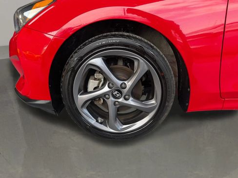 Used 2019 Hyundai Veloster 2.0 FWD image 9