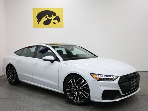 Used 2025 Audi A7 3.0T Premium Plus AWD/4WD image 2
