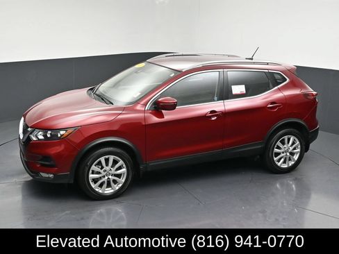 Used 2021 Nissan Rogue Sport SV AWD/4WD image 26