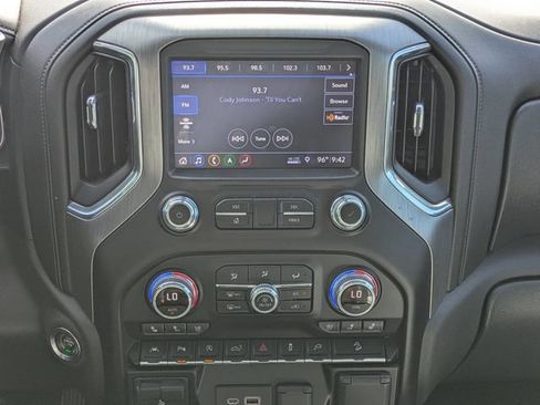 Used 2019 GMC Sierra 1500 Denali w/ Technology Package AWD/4WD image 12
