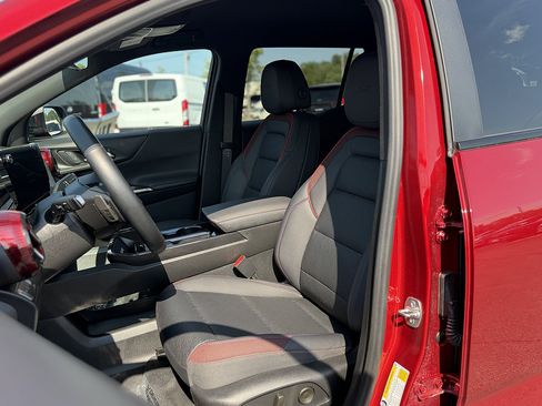 Used 2025 Chevrolet Equinox RS w/ Safety and Technology Package AWD/4WD image 12