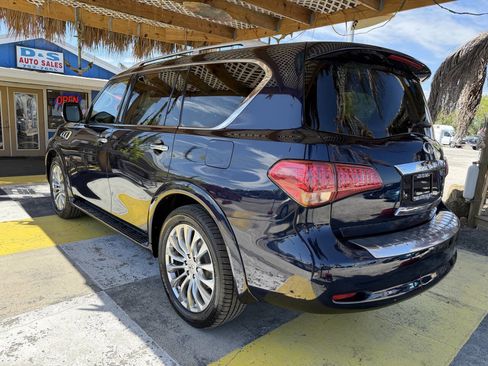 Used 2015 INFINITI QX80 2WD w/ Deluxe Technology Package image 6