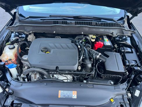 Used 2014 Ford Fusion SE image 21