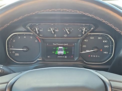 Used 2022 GMC Sierra 2500 AT4 w/ Snow Plow Prep/Camper Package image 10