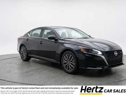 Used 2025 Nissan Altima 2.5 SV