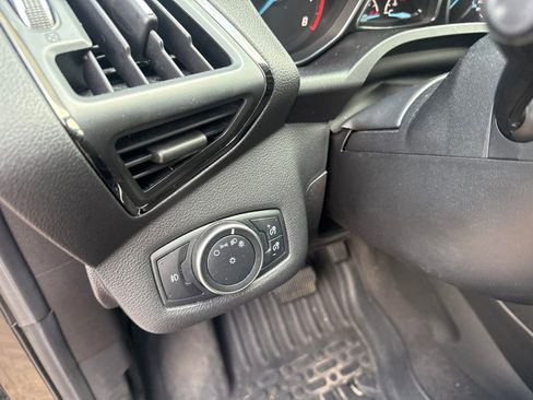 Used 2015 Ford Escape Titanium FWD image 15