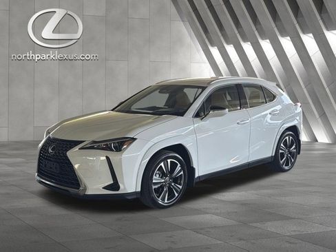 Certified 2026 Lexus UX 300h AWD image 3