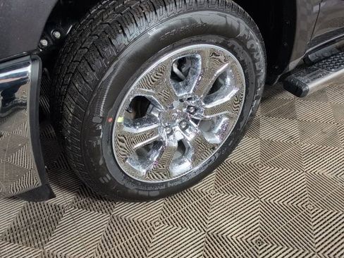 New 2026 RAM 1500 Big Horn AWD/4WD image 7