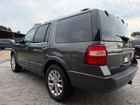 Used 2017 Ford Expedition Limited w/ Equipment Group 301A RWD image 6