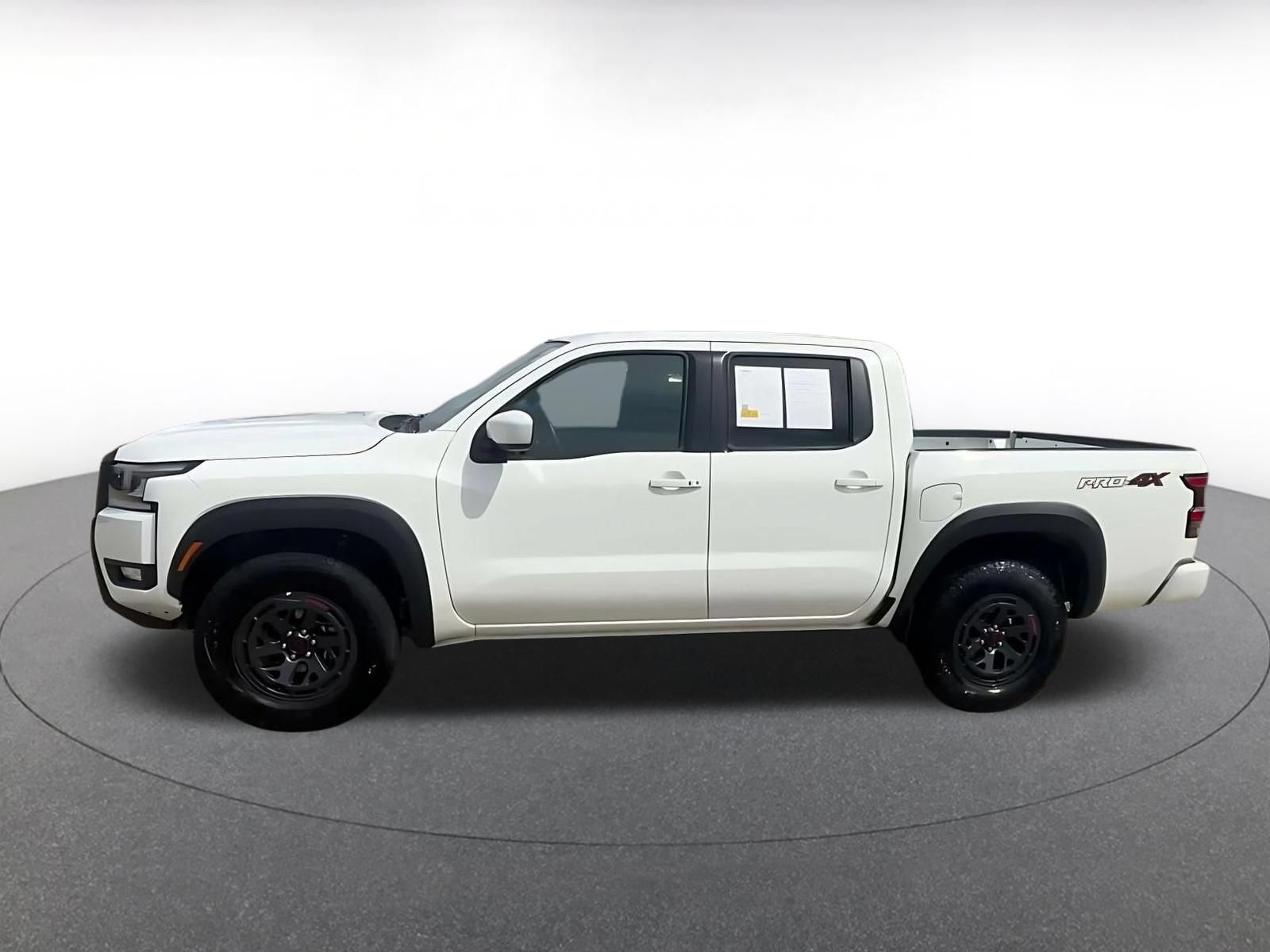 Used 2026 Nissan Frontier PRO-4X AWD/4WD image 8