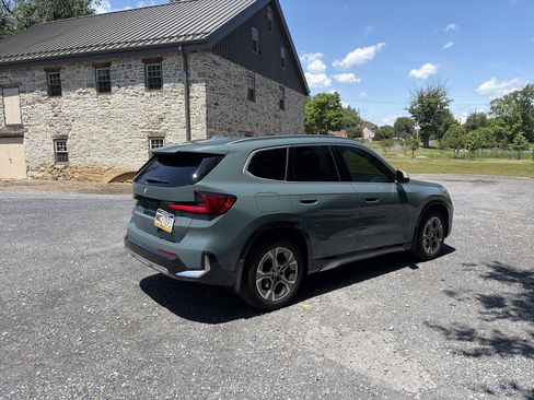 Used 2024 BMW X1 xDrive28i w/ Technology Package AWD/4WD image 5