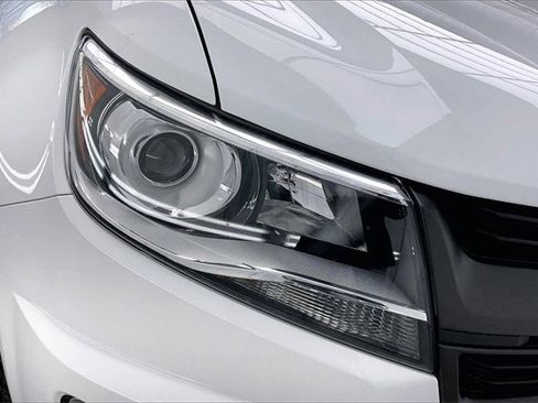 Used 2019 Chevrolet Colorado Z71 image 25