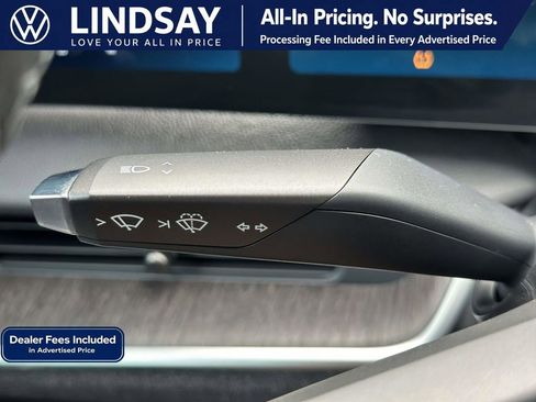 Used 2025 Lucid Air Touring AWD/4WD image 23