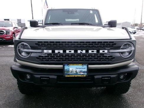 Certified 2025 Ford Bronco Badlands image 2