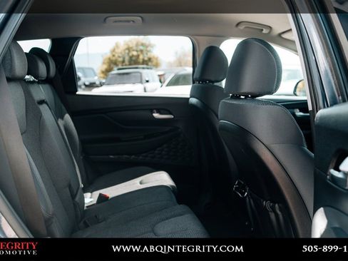 Used 2021 Hyundai Santa Fe SEL image 37