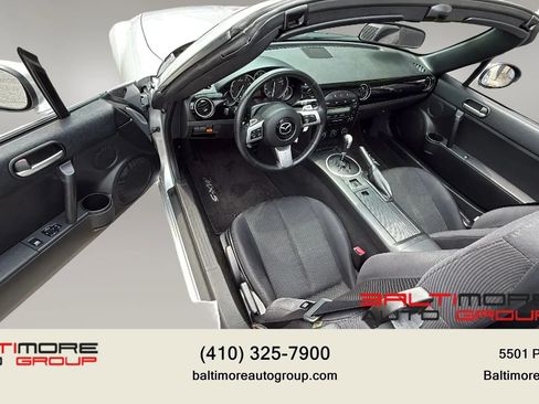 Used 2008 MAZDA MX-5 Miata Touring RWD image 17