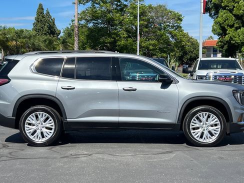 New 2026 GMC Acadia Elevation w/ Elevation Premium Package AWD/4WD image 3