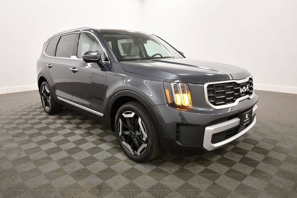 Certified 2024 Kia Telluride S w/ S Sunroof Package AWD/4WD image 10