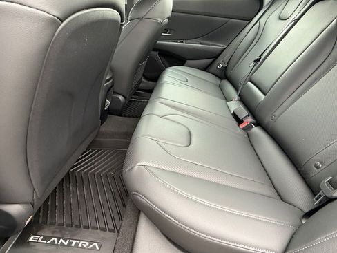 New 2026 Hyundai Elantra Limited FWD image 13