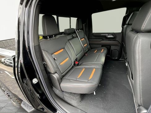 New 2026 GMC Sierra 2500 AT4 w/ AT4 Premium Plus Package image 11