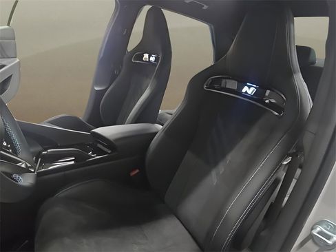 New 2026 Hyundai Elantra N image 13