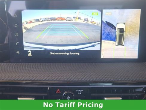 Certified 2025 Nissan Kicks SR image 19