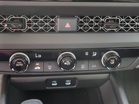 Used 2025 Honda Accord LX image 19