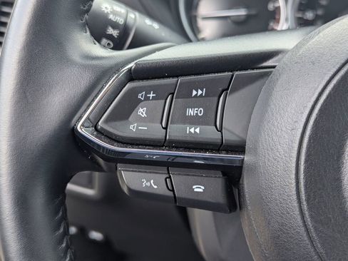 Used 2025 MAZDA CX-5 AWD 2.5 S w/ Preferred Package image 19