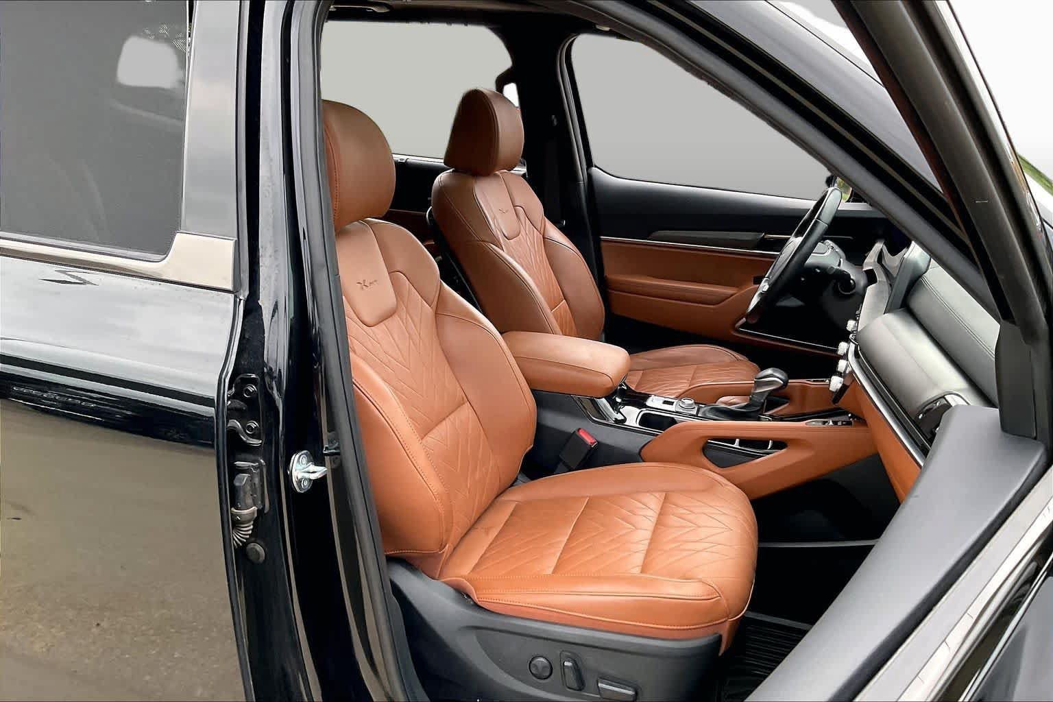 Used 2025 Kia Telluride SX Prestige X-Pro AWD/4WD image 9