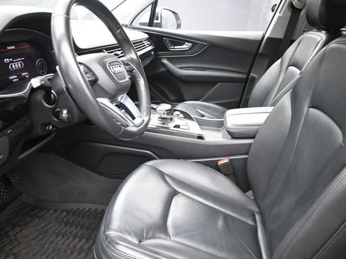 Used 2019 Audi Q7 3.0T Premium Plus AWD/4WD image 17