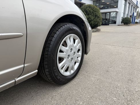 Used 2004 Honda Civic LX image 16